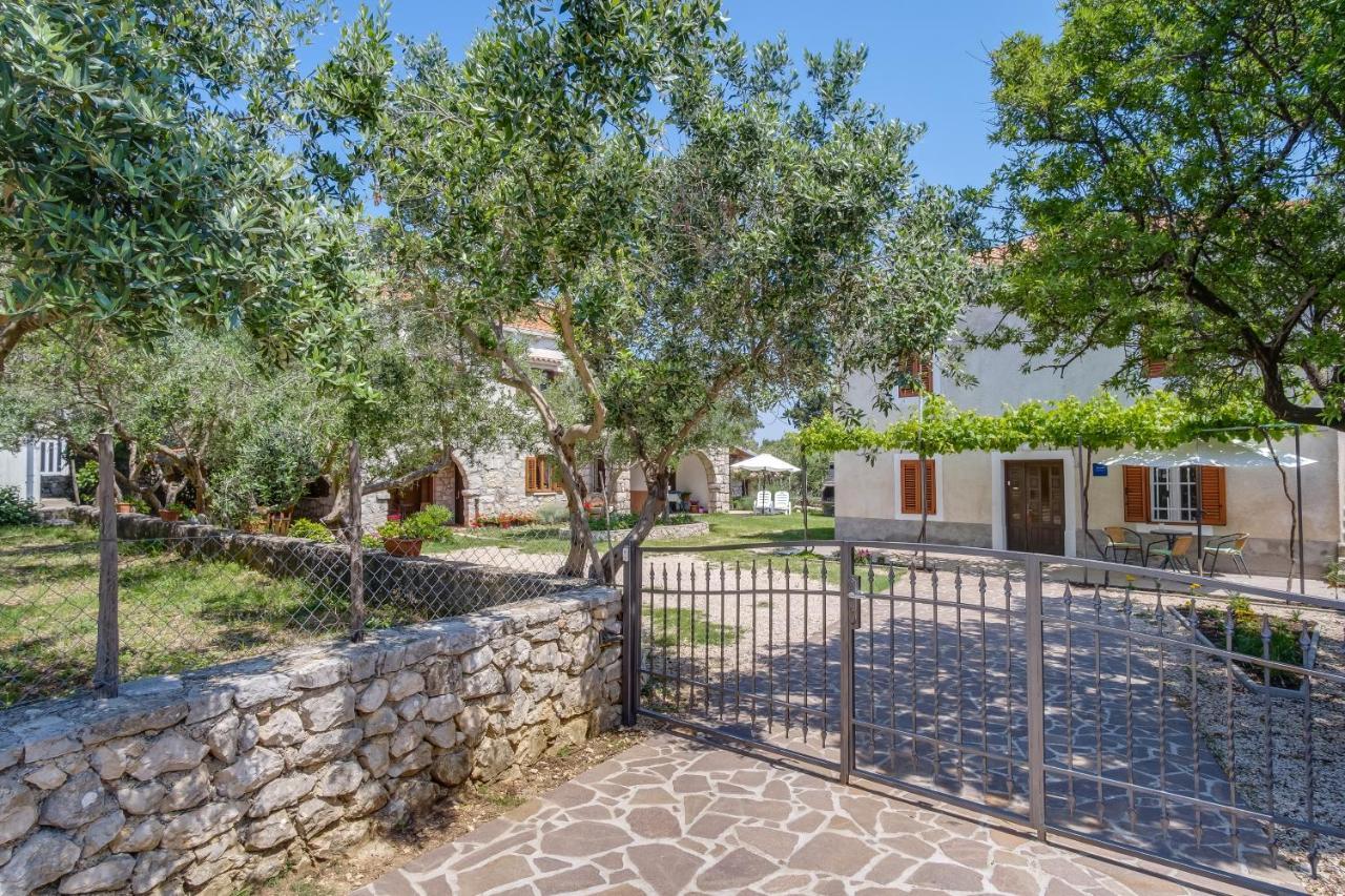 Apartments With A Parking Space Punta Kriza, Cres - 867 Exterior foto